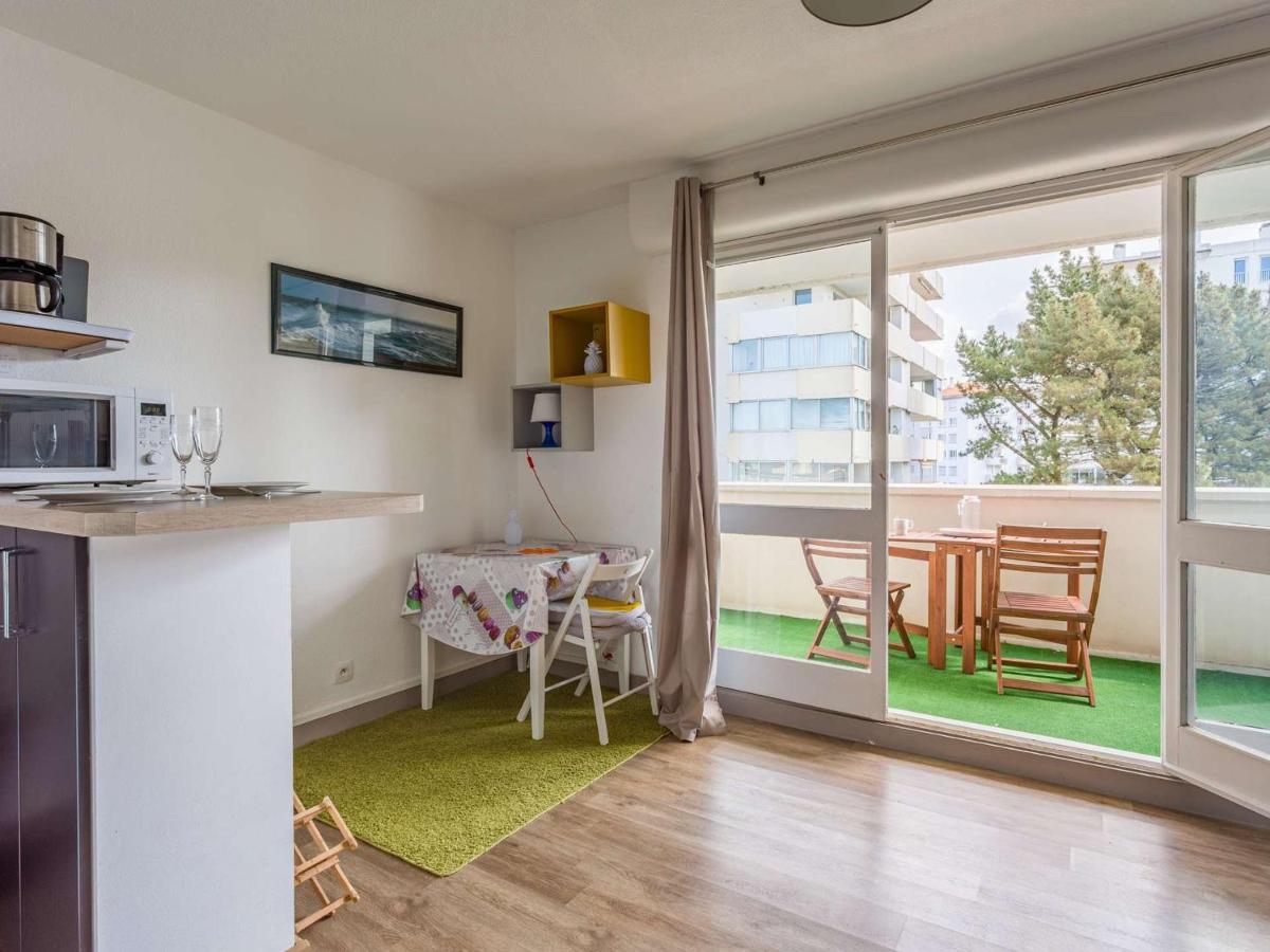 Ferienwohnung Studio Moderne 2* Avec Balcon, Parking, Wi-Fi - Quartier Larochefoucauld A Biarritz - Fr-1-3-487 Exterior foto